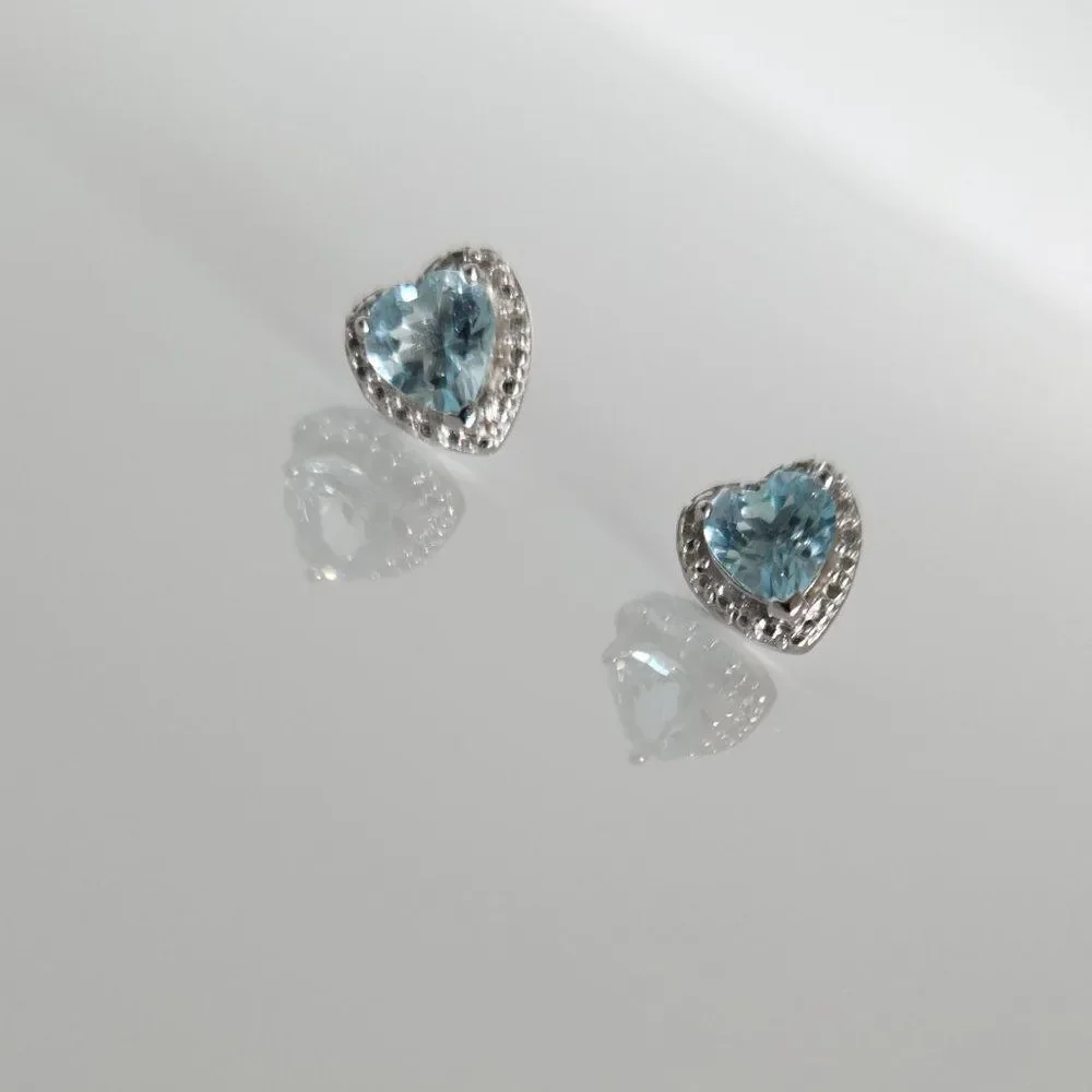Blue Topaz Heart 2 Carats 7mm Post Earrings